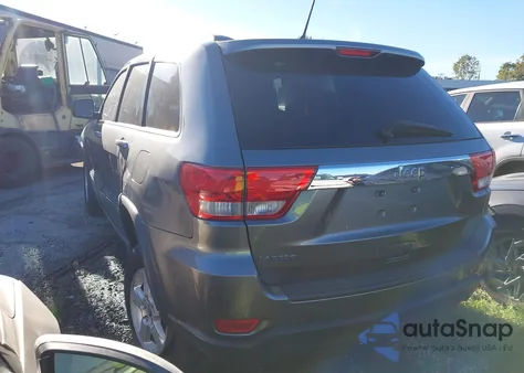 2013 Jeep Grand Cherokee Laredo из США, поврежденный, VIN 1C4RJEAG6DC520401